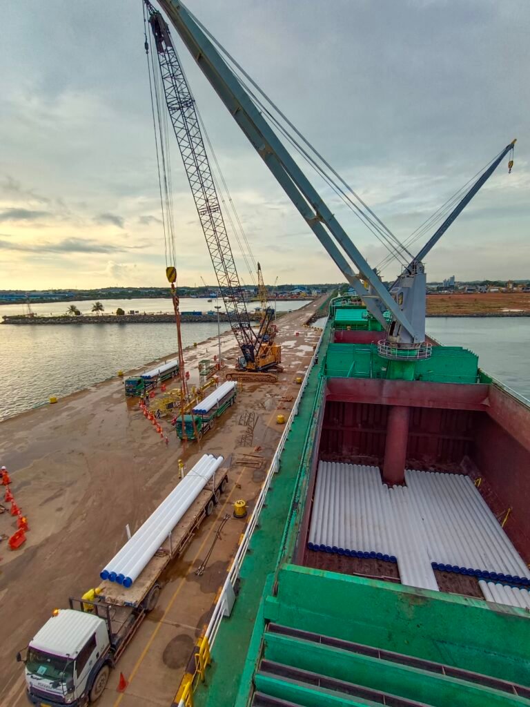 filter: 0; fileterIntensity: 0.0; filterMask: 0; captureOrientation: 90; module: photo; 
hw-remosaic: false; 
touch: (0.6722222, 0.7736111); 
modeInfo: HDR ; 
sceneMode: 2; 
cct_value: 5620; 
AI_Scene: (6, 2); 
aec_lux: 123.0; 
aec_lux_index: 0; 
hist255: 0.0; 
hist252~255: 0.0; 
hist0~15: 0.0; 
albedo:  ; 
confidence:  ; 
motionLevel: 0; 
weatherinfo: null; 
temperature: 42;